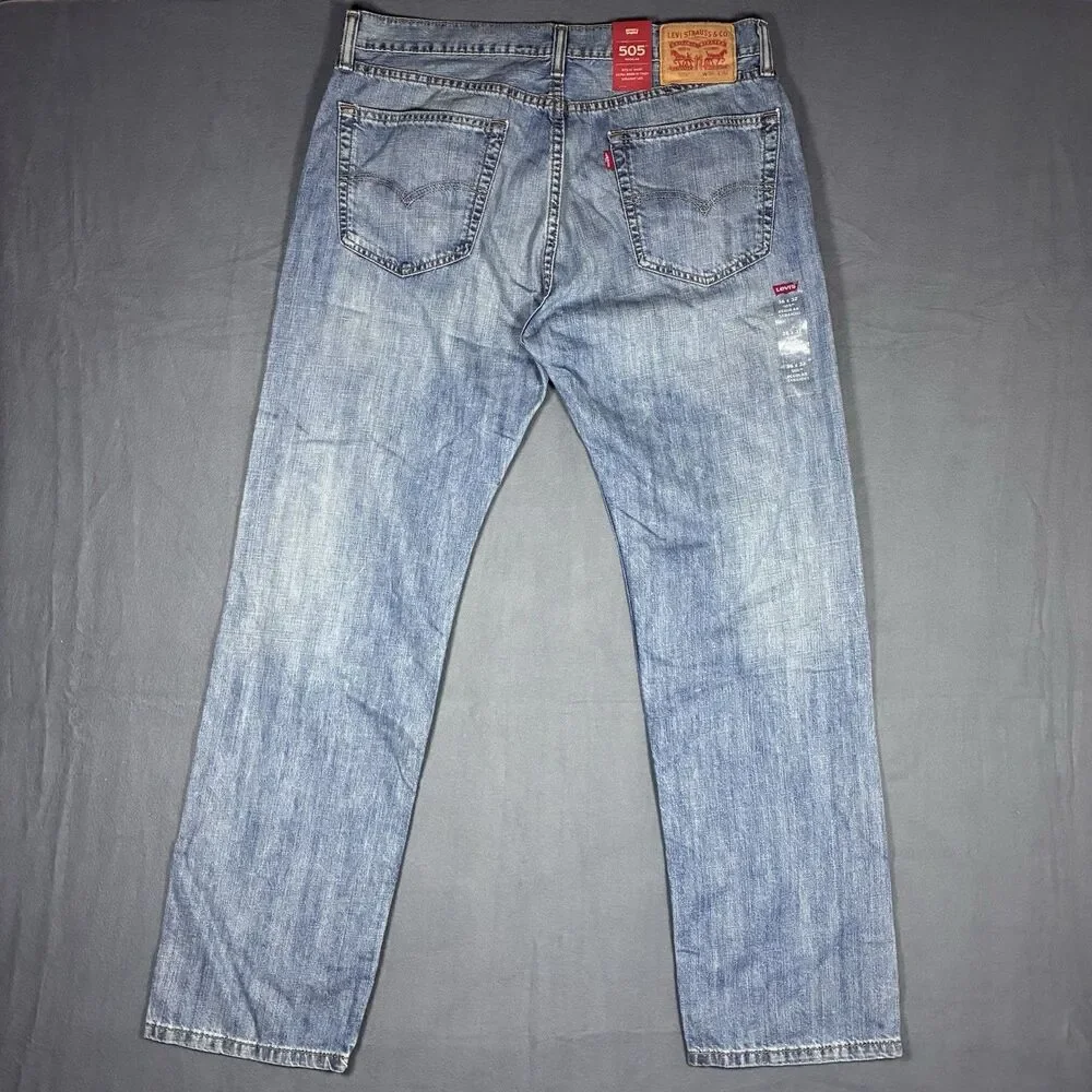 Levi's 505 Men's Blue Jeans Regular Fit, Straight Leg, Size 36x32 NWT